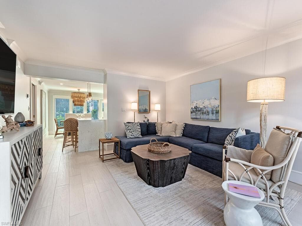 1222 Gordon Dr 4, Naples, FL 34102-1