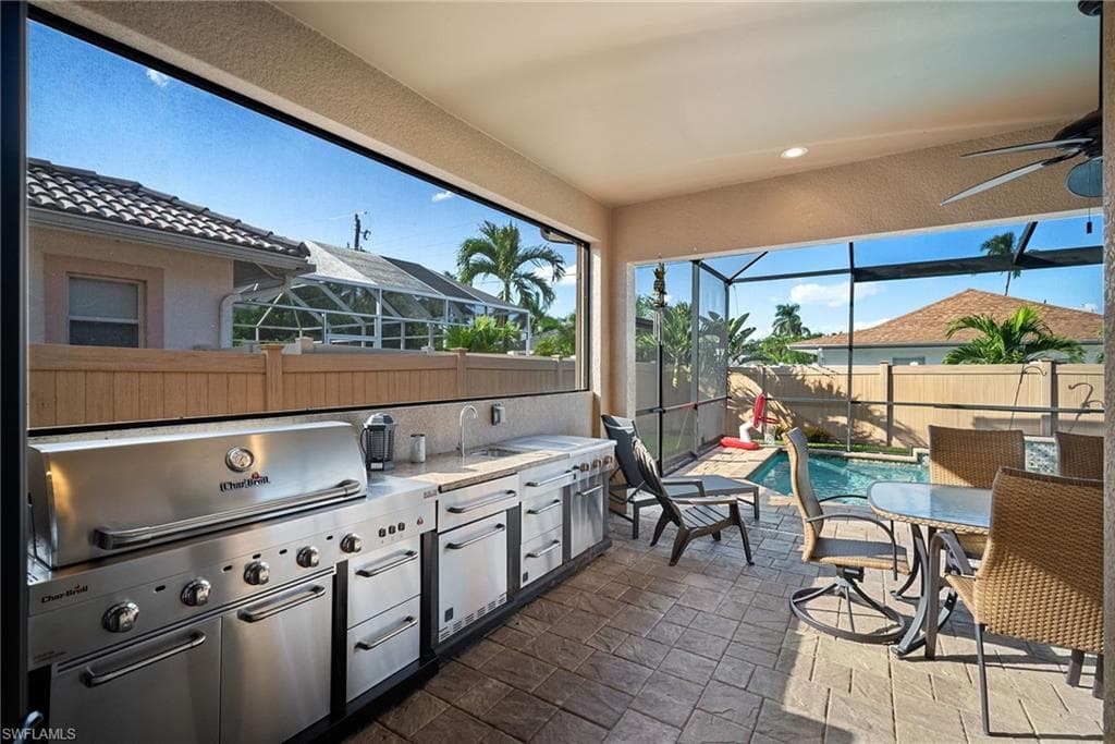 699 98th Ave N, Naples, FL 34108-11