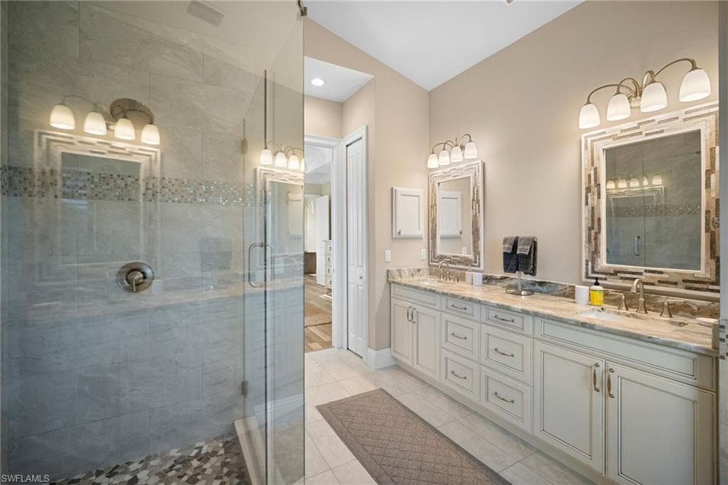 699 98th Ave N, Naples, FL 34108-22