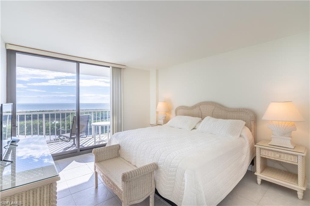 440 Seaview Ct 805, Marco Island, FL 34145-14