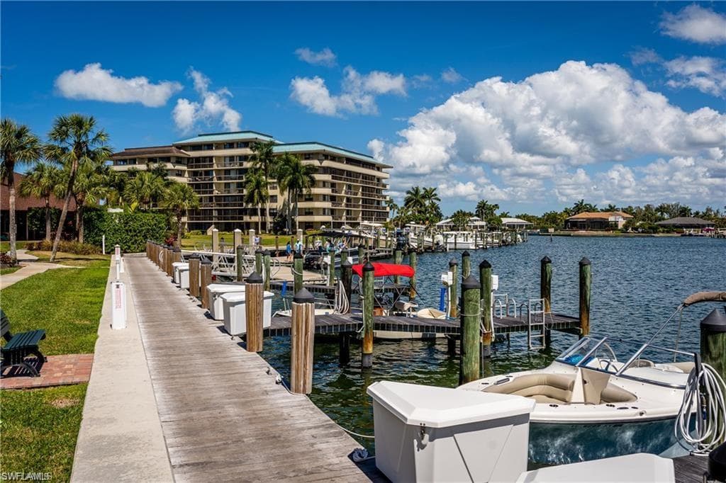440 Seaview Ct 805, Marco Island, FL 34145-33