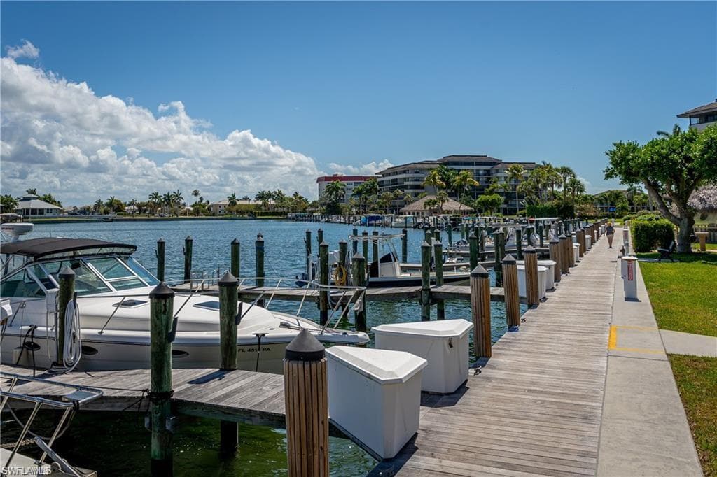 440 Seaview Ct 805, Marco Island, FL 34145-34