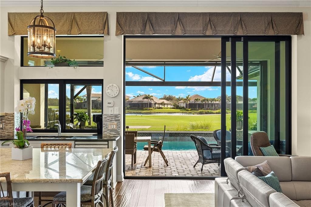 12454 Lockford Ln, Naples, FL 34120-9