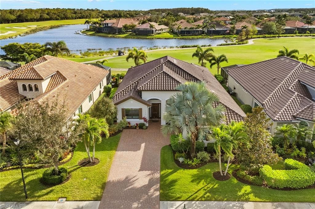 12454 Lockford Ln, Naples, FL 34120-40