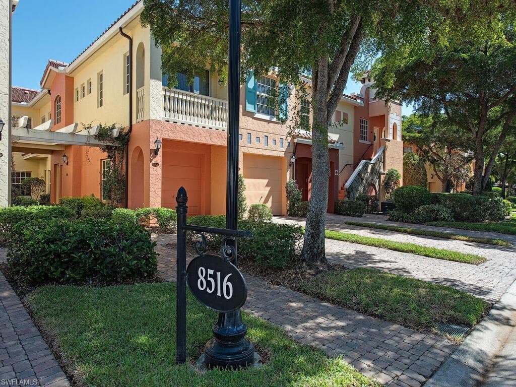 8516 Via Lungomare Cir 104, Estero, FL 33928-11