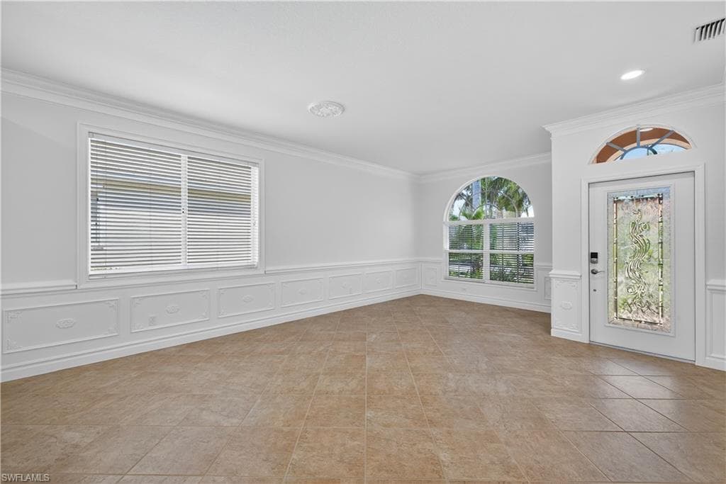 14266 Reflection Lakes Dr, Fort Myers, FL 33907-4