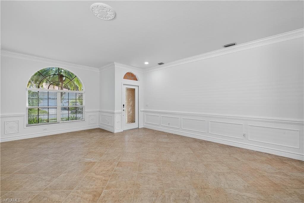 14266 Reflection Lakes Dr, Fort Myers, FL 33907-5