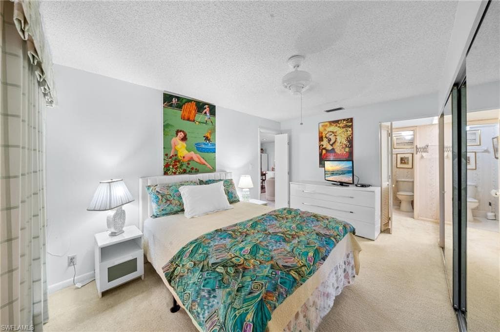 50 Glades Blvd 1, Naples, FL 34112-27