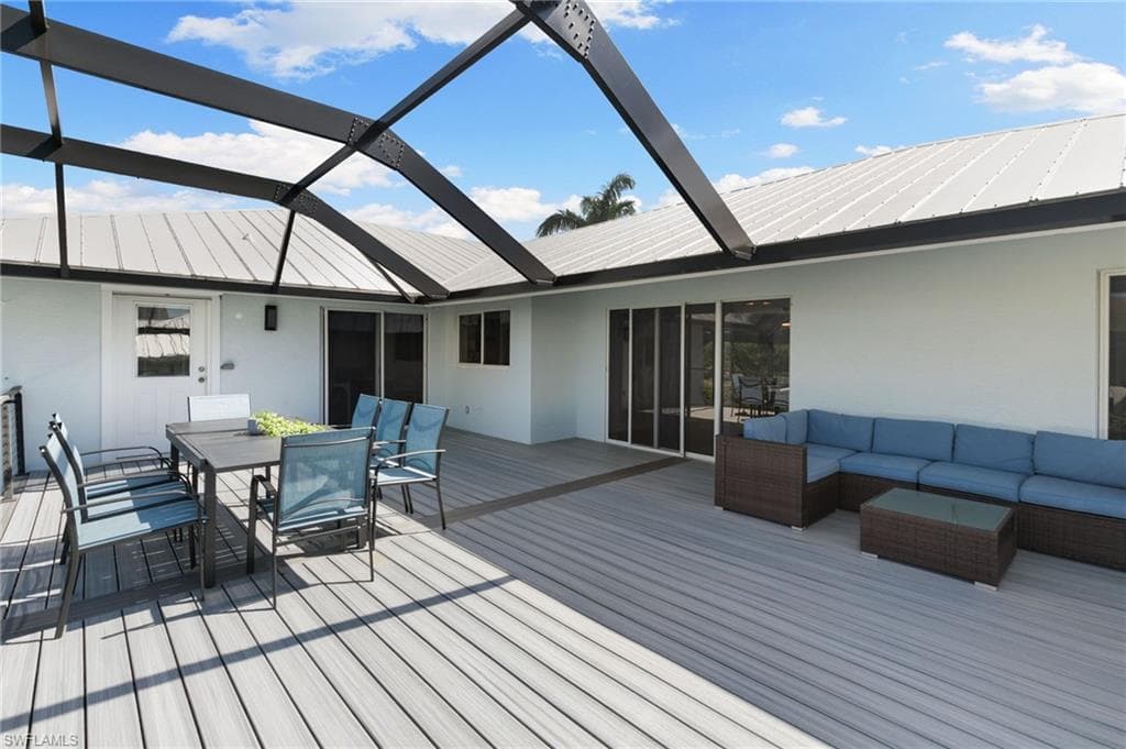 1031 Mendel Ave, Marco Island, FL 34145-36