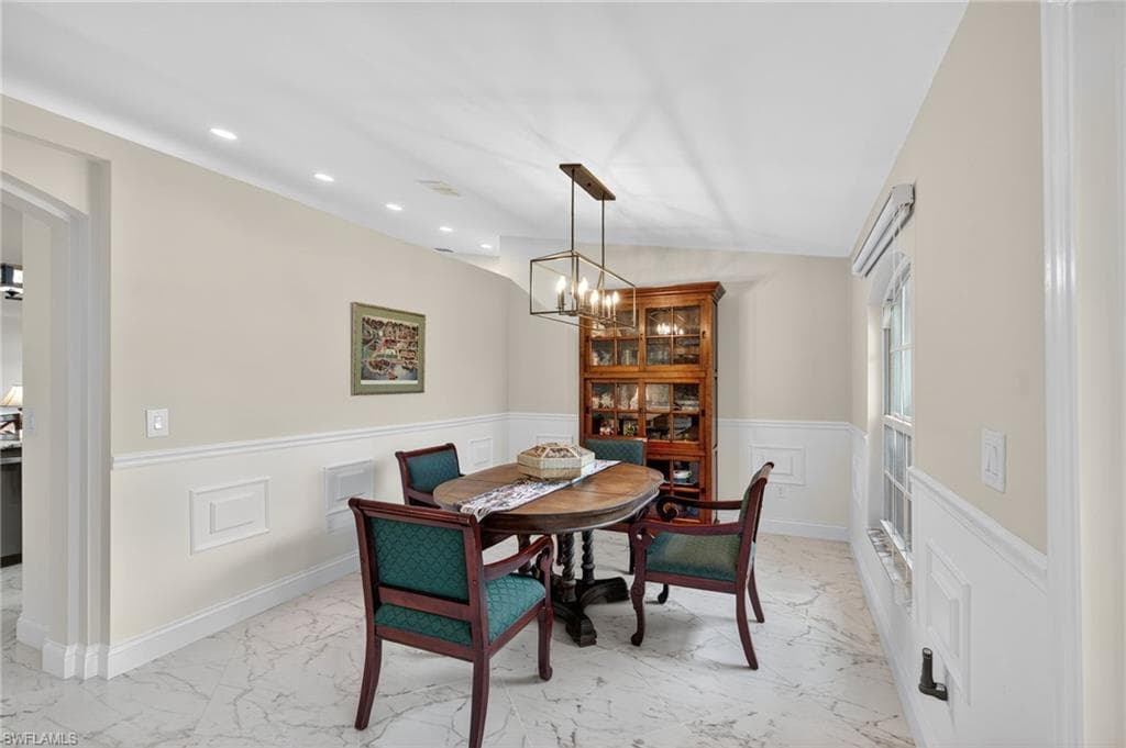 1741 17th St SW, Naples, FL 34117-9