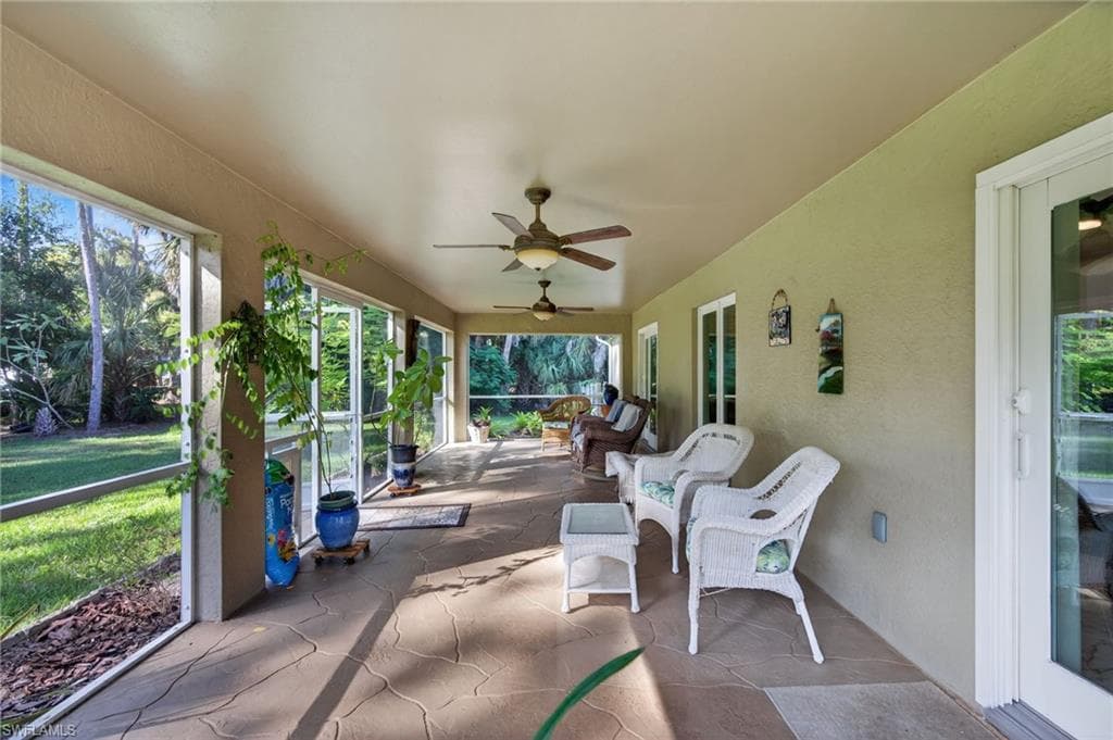 1741 17th St SW, Naples, FL 34117-38