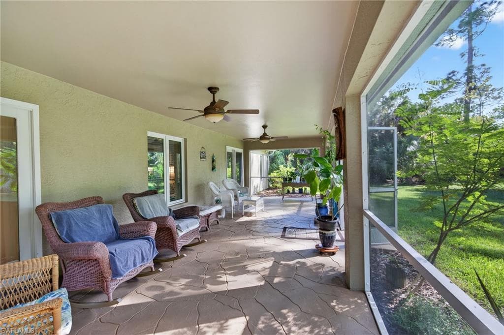 1741 17th St SW, Naples, FL 34117-39