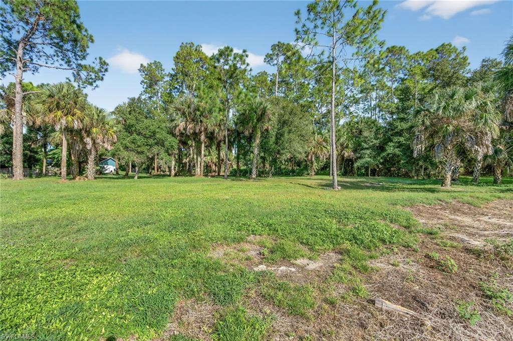 1741 17th St SW, Naples, FL 34117-47