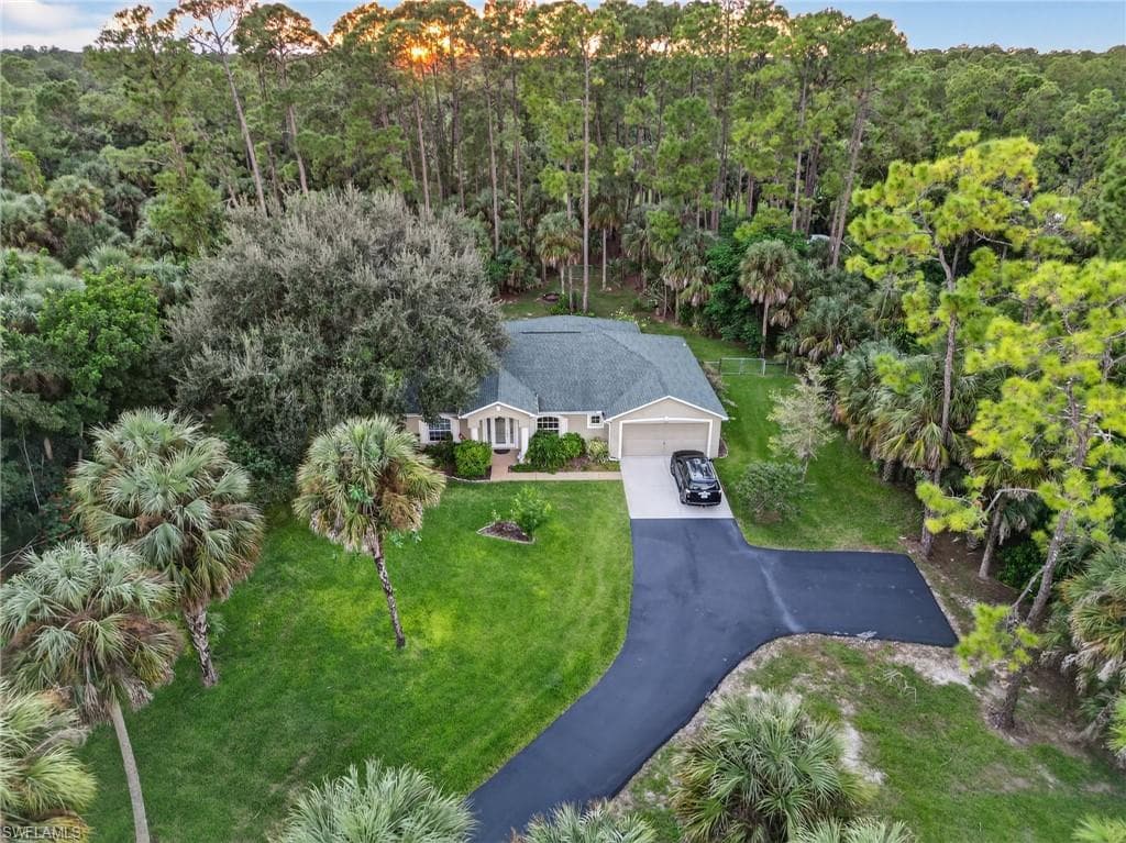 1741 17th St SW, Naples, FL 34117-49