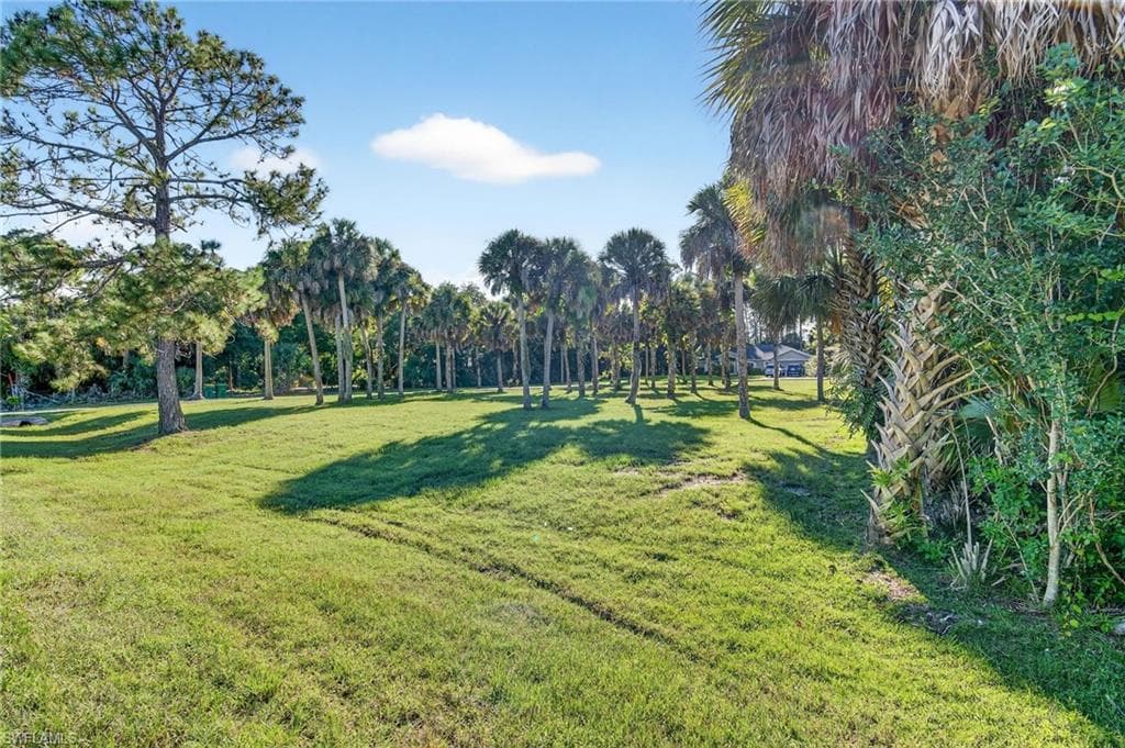 1741 17th St SW, Naples, FL 34117-6