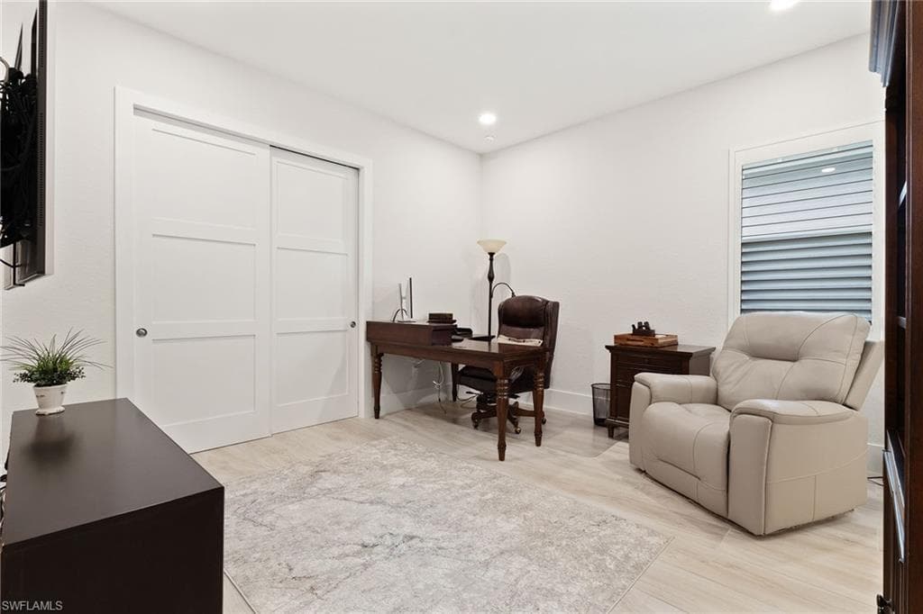 8829 Paradera Ct, Naples, FL 34112-17