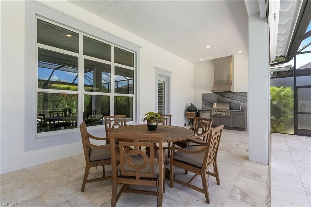 8829 Paradera Ct, Naples, FL 34112-25