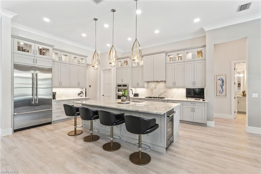 8829 Paradera Ct, Naples, FL 34112-6