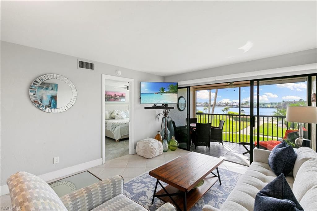 730 Elkcam Cir 210, Marco Island, FL 34145-10