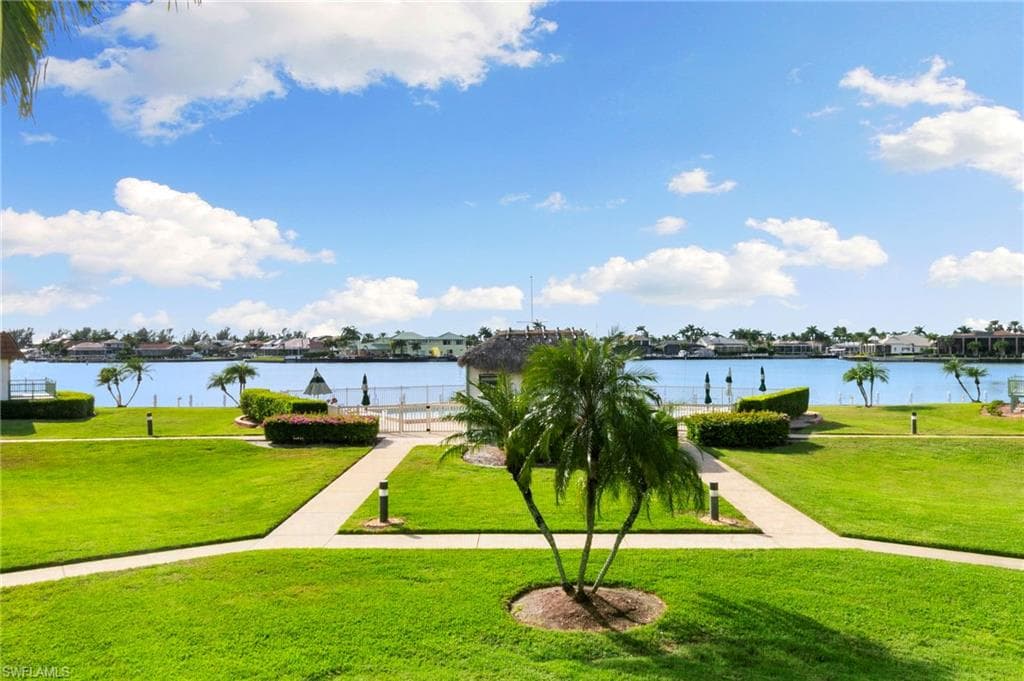 730 Elkcam Cir 210, Marco Island, FL 34145-19