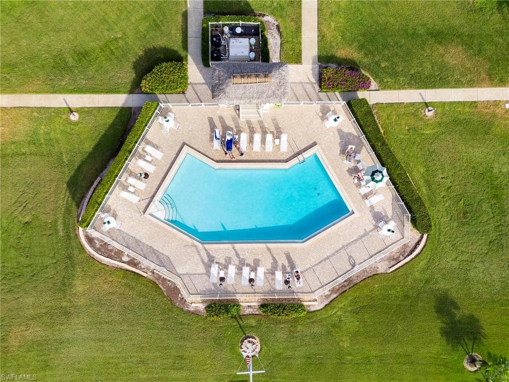 730 Elkcam Cir 210, Marco Island, FL 34145-22