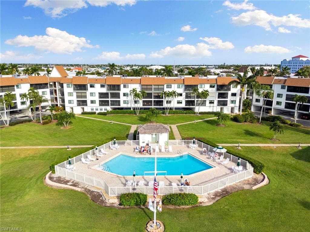 730 Elkcam Cir 210, Marco Island, FL 34145-24