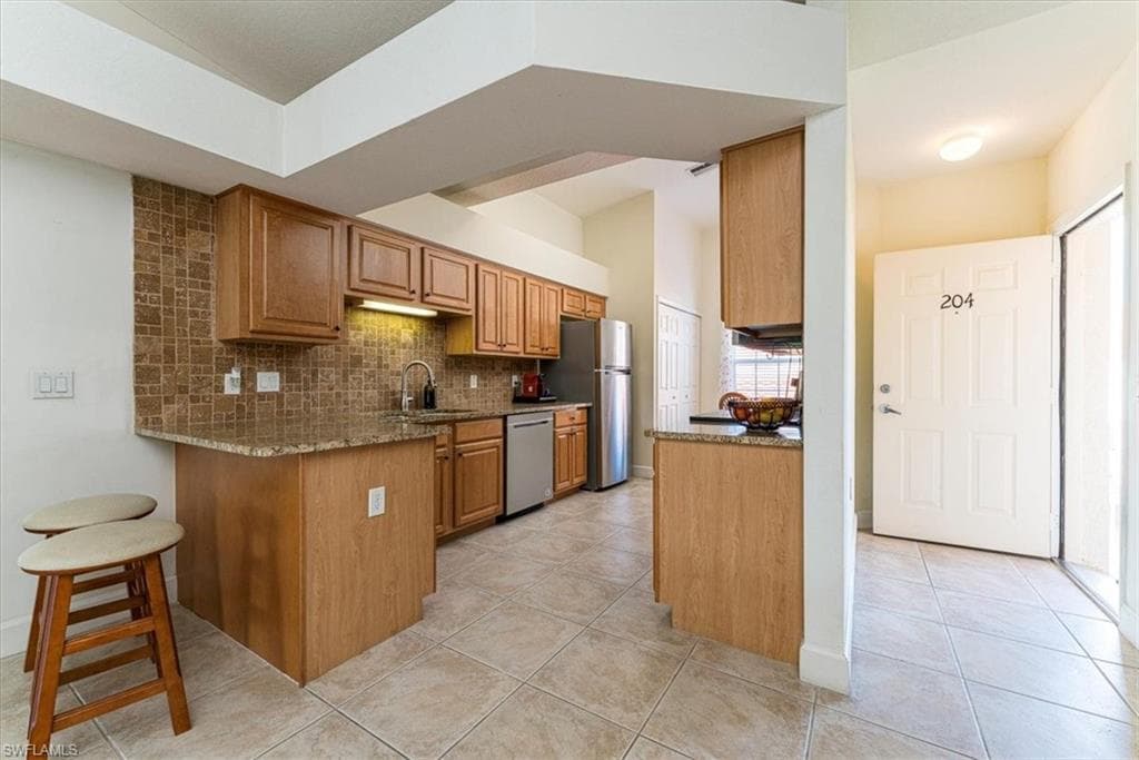 26651 Rosewood Pointe Cir 204, Bonita Springs, FL 34135-21