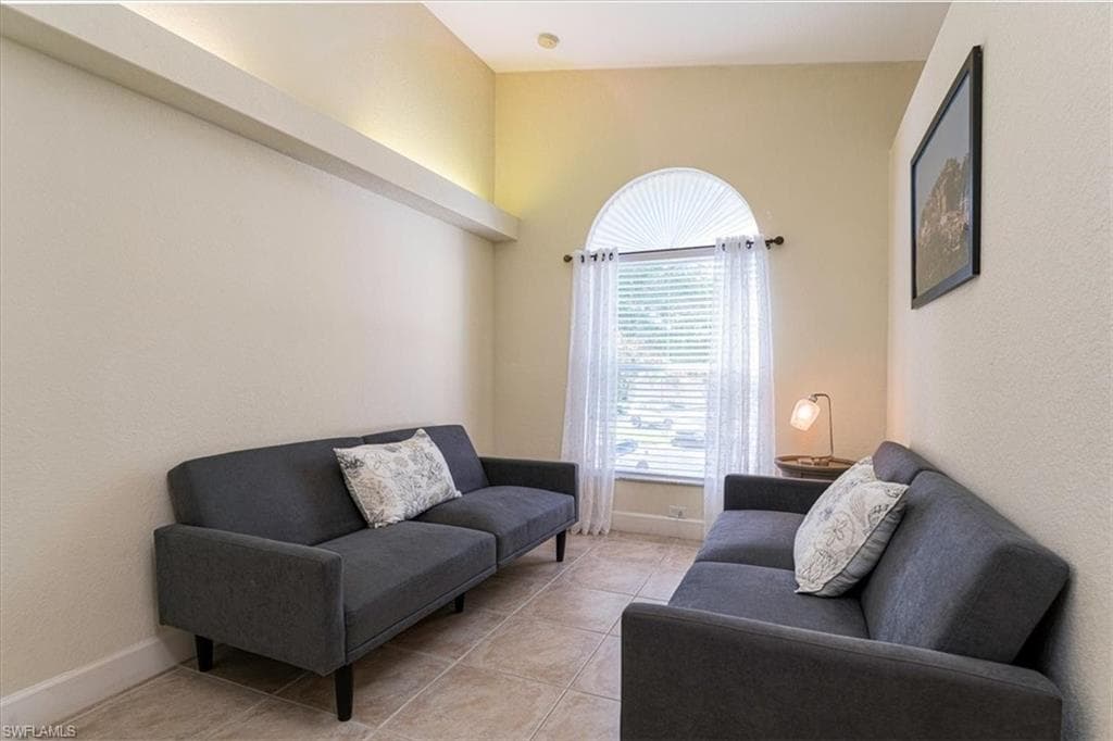 26651 Rosewood Pointe Cir 204, Bonita Springs, FL 34135-3