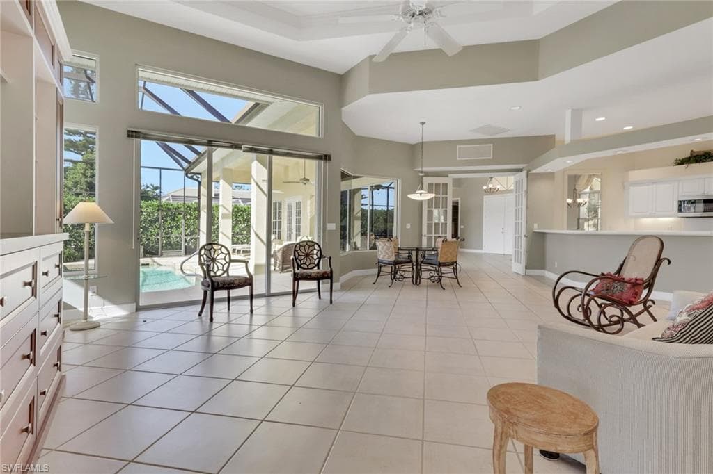4594 Snowy Egret Dr, Naples, FL 34119-10