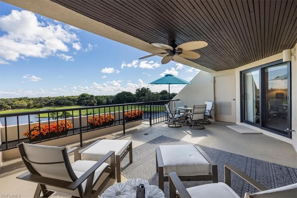 6300 Pelican Bay Blvd 404a, Naples, FL 34108-18