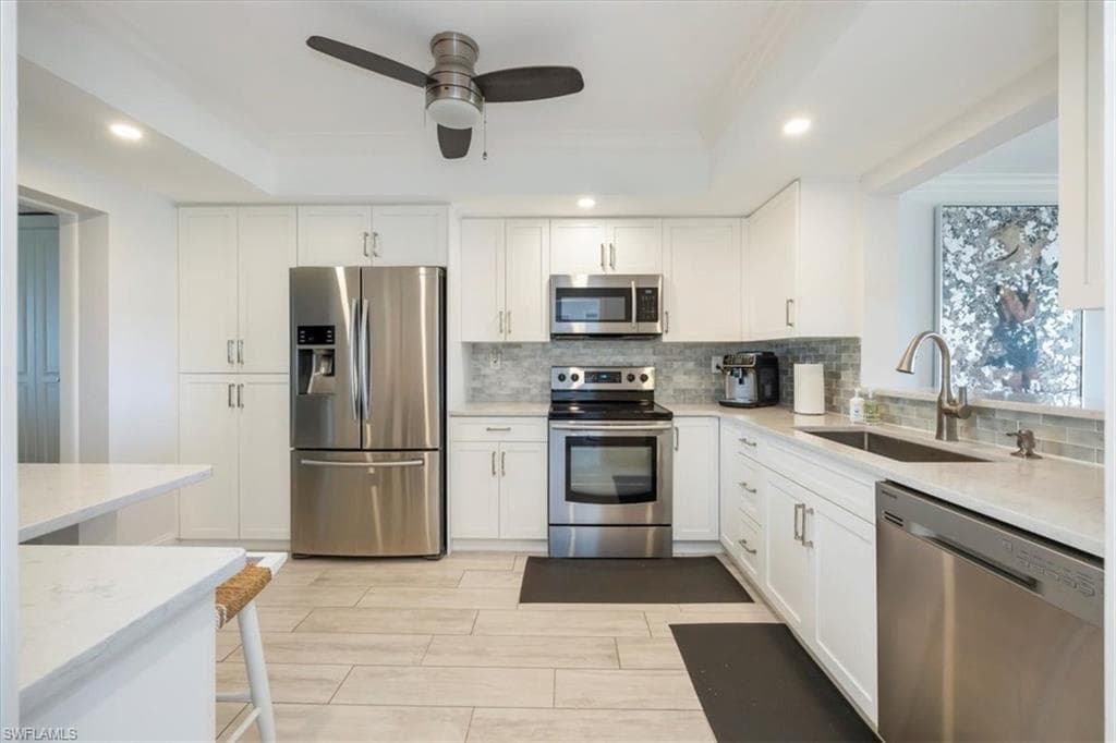 6300 Pelican Bay Blvd 404a, Naples, FL 34108-22