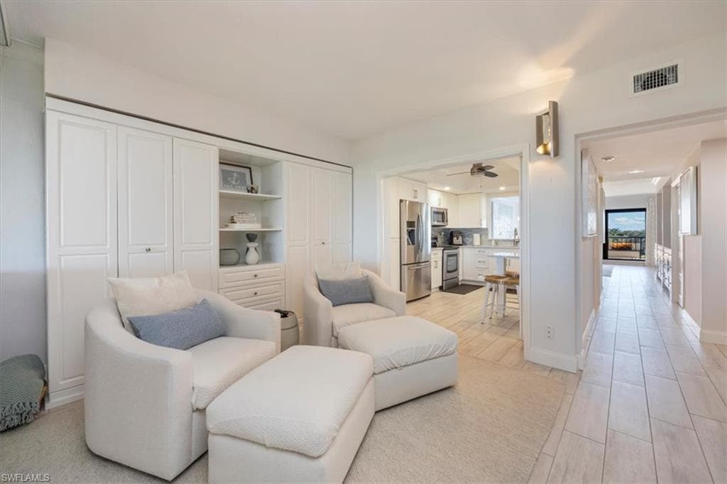 6300 Pelican Bay Blvd 404a, Naples, FL 34108-24