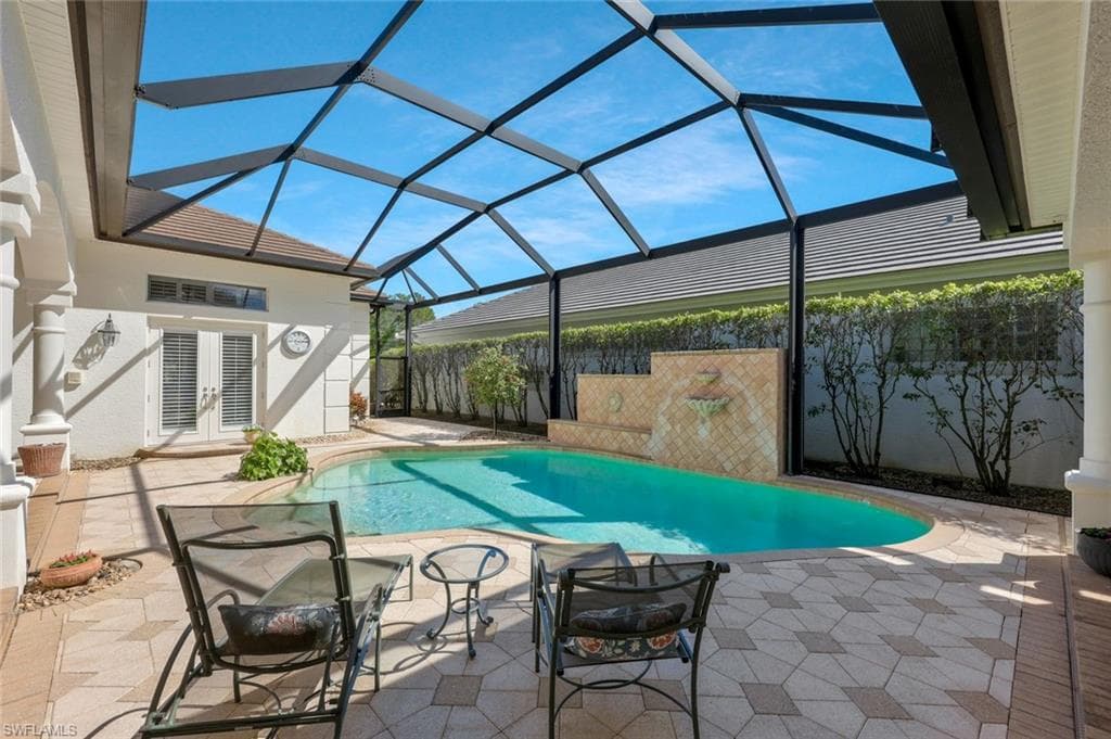 5058 Kensington High St, Naples, FL 34105-32