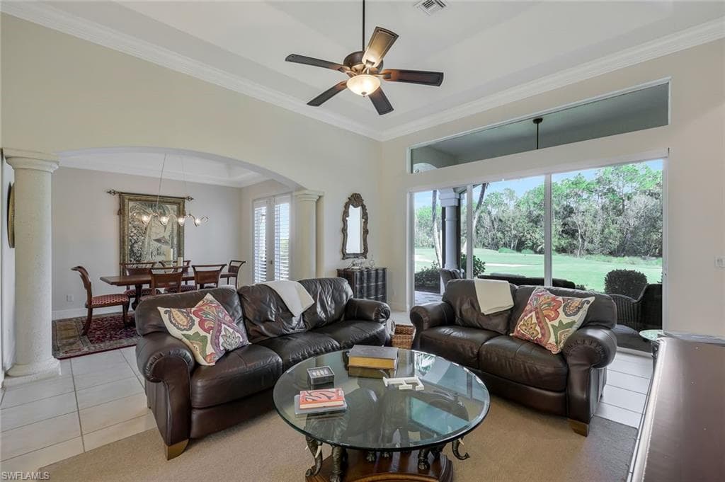 5058 Kensington High St, Naples, FL 34105-7