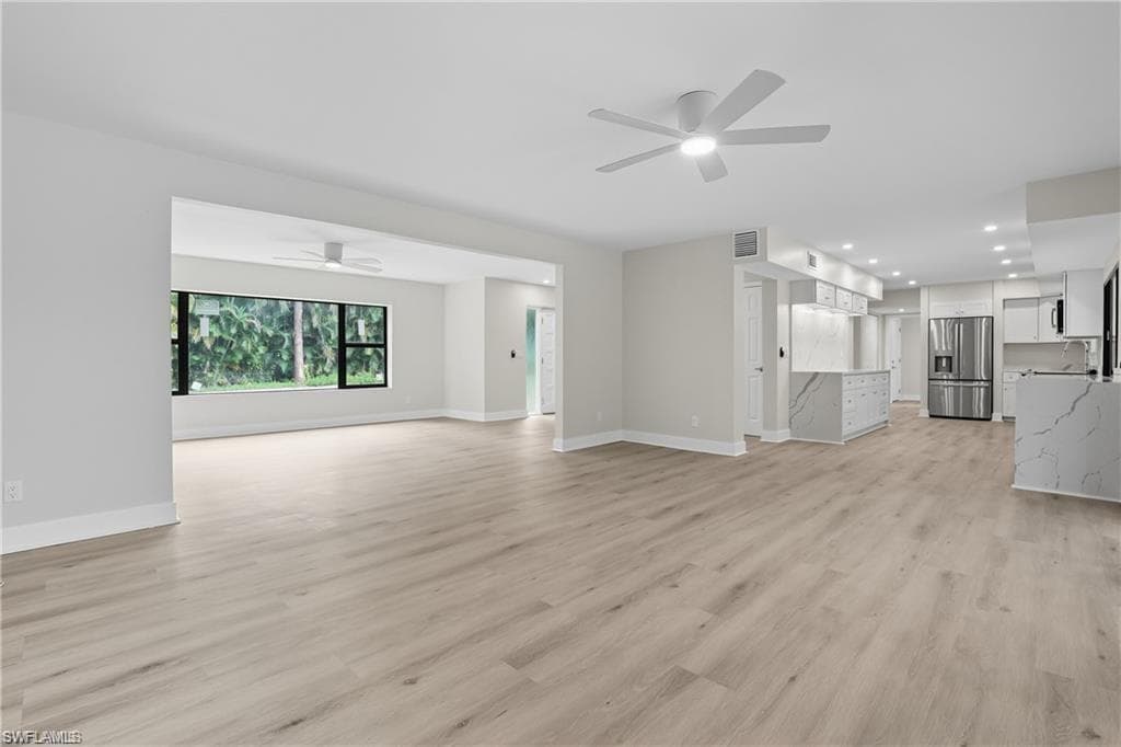 8531 Yorkshire Ln, Fort Myers, FL 33919-6