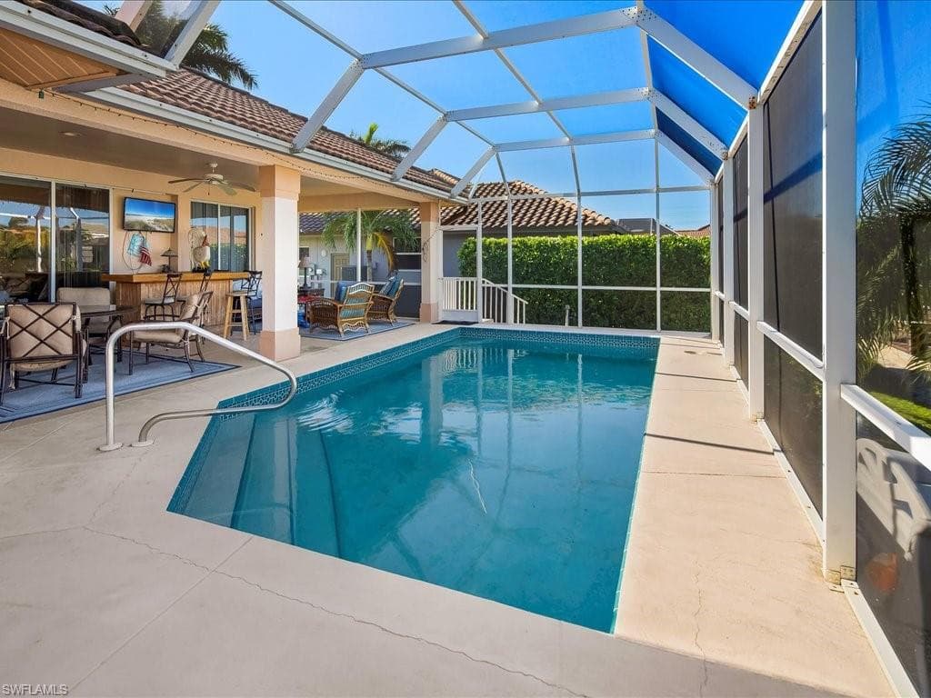 28 Madagascar Ct, Marco Island, FL 34145-24