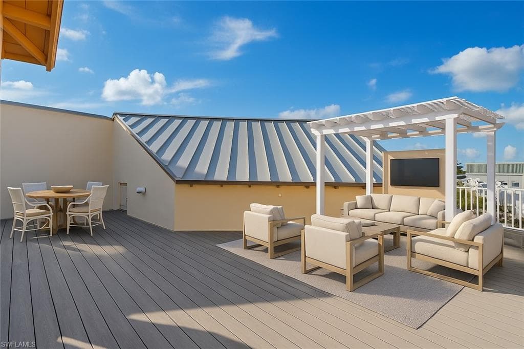 1001 10th Ave S C1, Naples, FL 34102-1