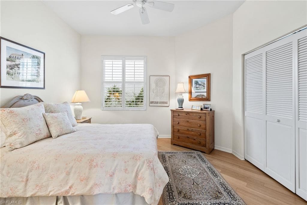 2153 Paget Cir, Naples, FL 34112-18