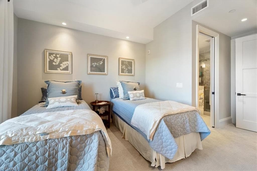 1035 3rd Ave S 401, Naples, FL 34102-15