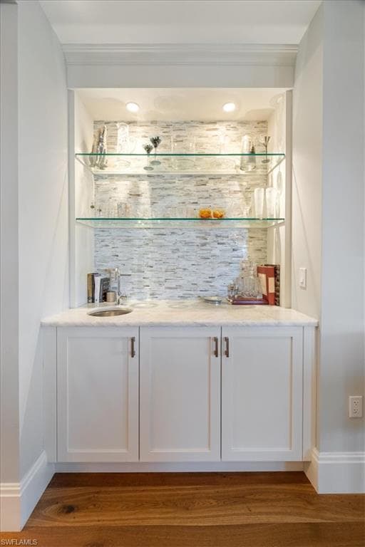 1035 3rd Ave S 401, Naples, FL 34102-26