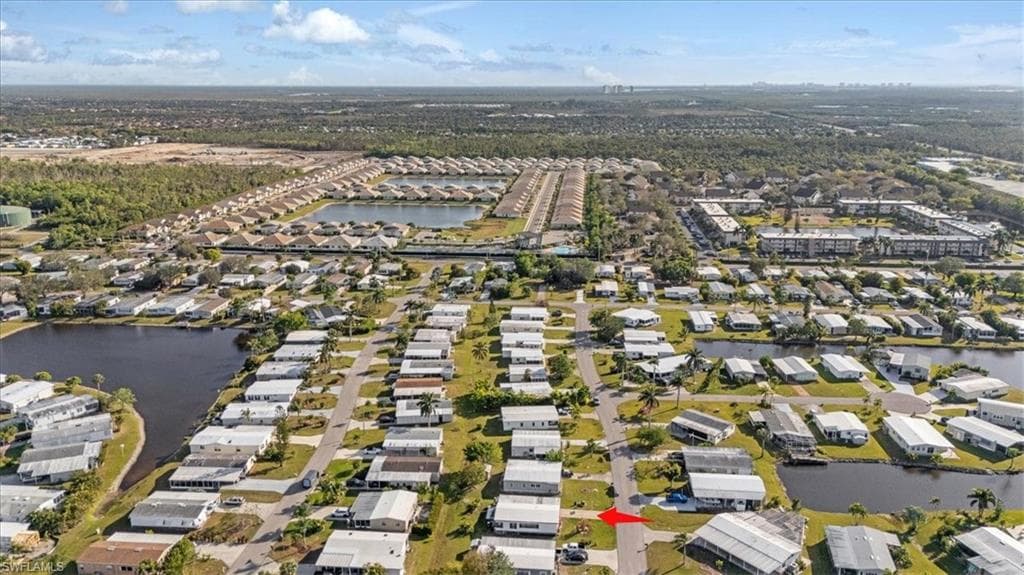 10 Lake Diane Dr, Naples, FL 34114-23