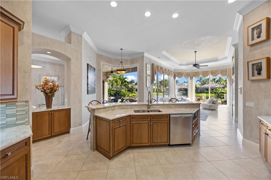 8752 Muirfield Dr, Naples, FL 34109-13