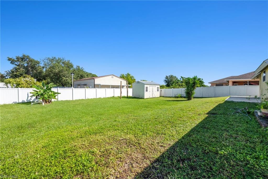3306 23rd St SW, Lehigh Acres, FL 33976-2