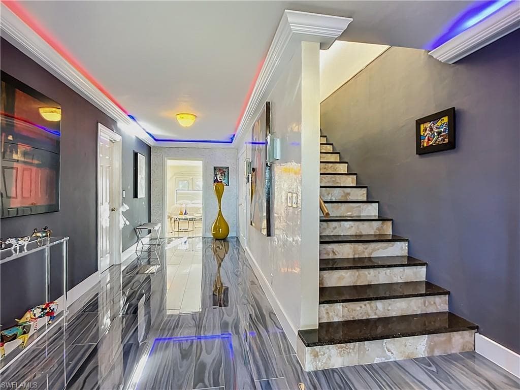 10242 Vanderbilt Dr, Naples, FL 34108-13