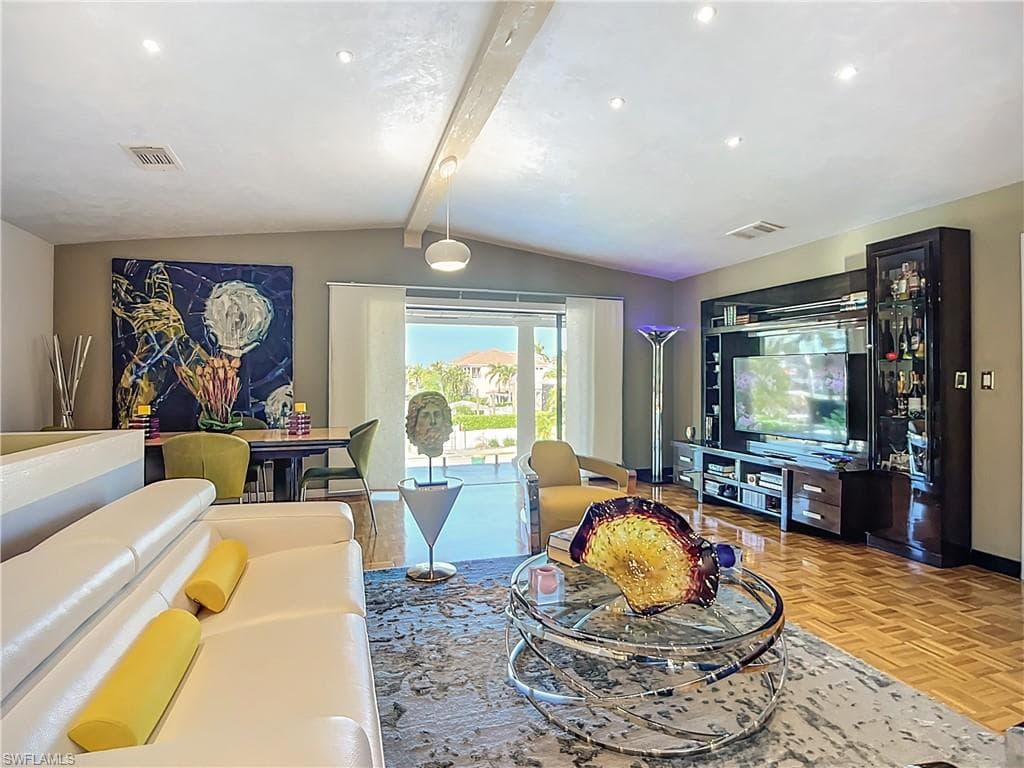 10242 Vanderbilt Dr, Naples, FL 34108-26
