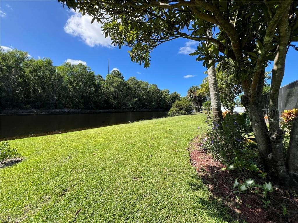 4724 32nd Ave SW, Naples, FL 34116-10