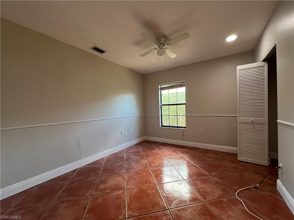 4724 32nd Ave SW, Naples, FL 34116-31