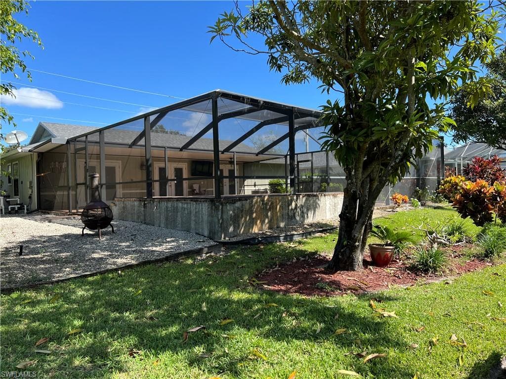 4724 32nd Ave SW, Naples, FL 34116-36