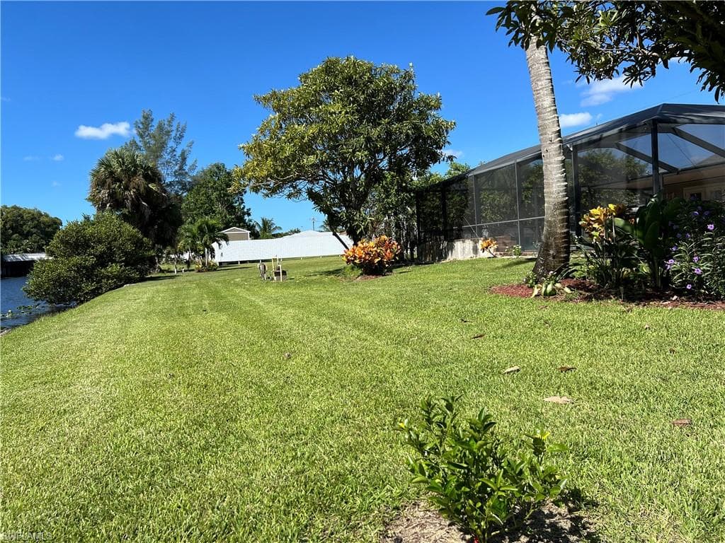 4724 32nd Ave SW, Naples, FL 34116-37
