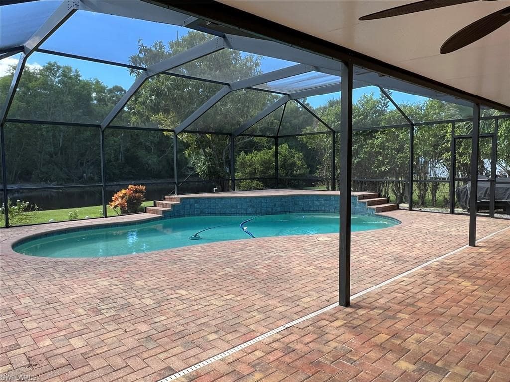 4724 32nd Ave SW, Naples, FL 34116-3